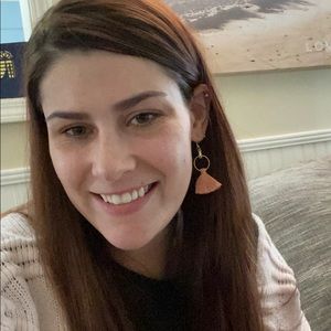 Meet your Posher, Maylin